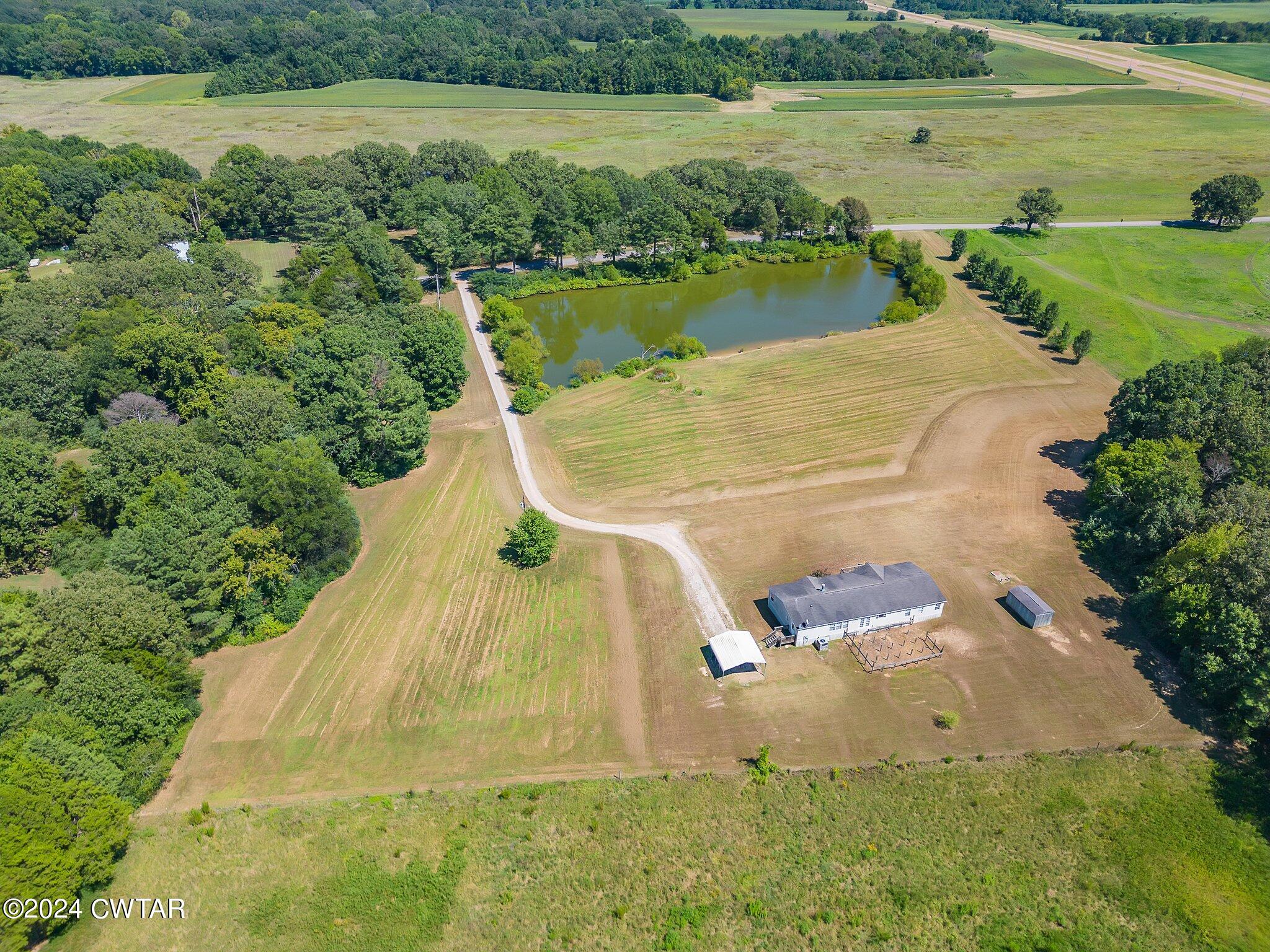 1025 Walton Road Bolivar, TN 38008 - Photo 3 of 24 1000014723
