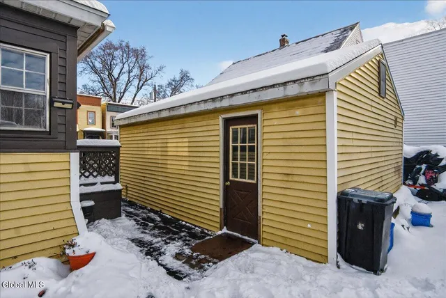 $210,000 | 44 Pine Street, Rensselaer, NY 12144