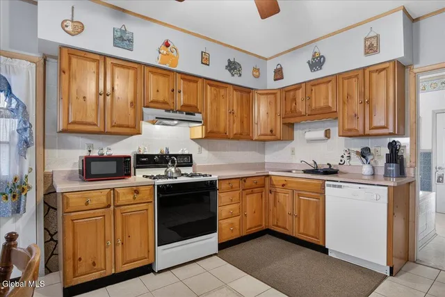 $210,000 | 44 Pine Street, Rensselaer, NY 12144