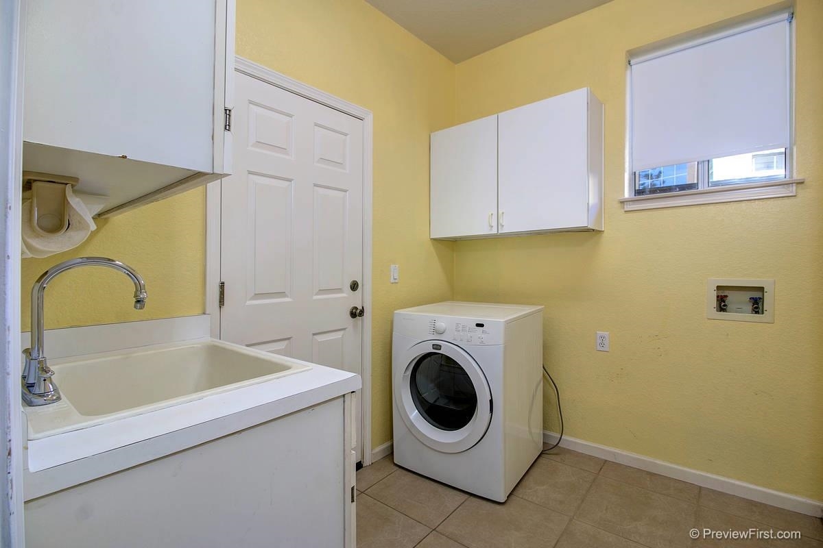 1096 Funquest Drive Fallbrook, CA 92028 - Photo 14 of 25