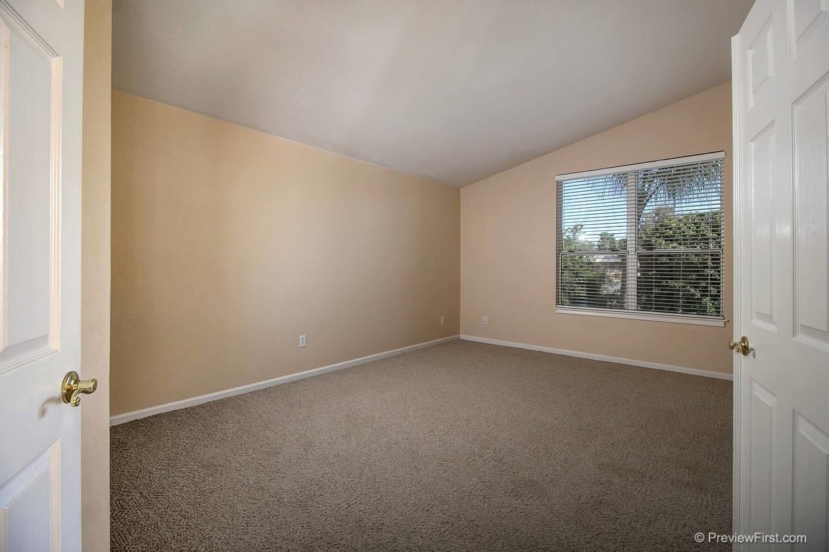 1096 Funquest Drive Fallbrook, CA 92028 - Photo 16 of 25