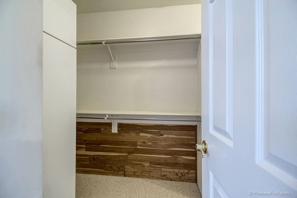 1096 Funquest Drive Fallbrook, CA 92028 - Photo 19 of 25