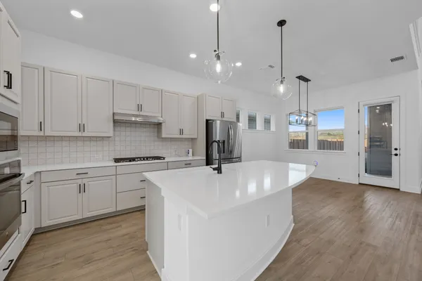 $3,500 | 5902 Rangeland Road, Austin, TX 78747