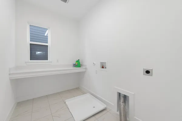 $3,500 | 5902 Rangeland Road, Austin, TX 78747