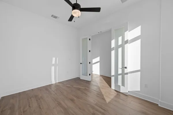 $3,500 | 5902 Rangeland Road, Austin, TX 78747