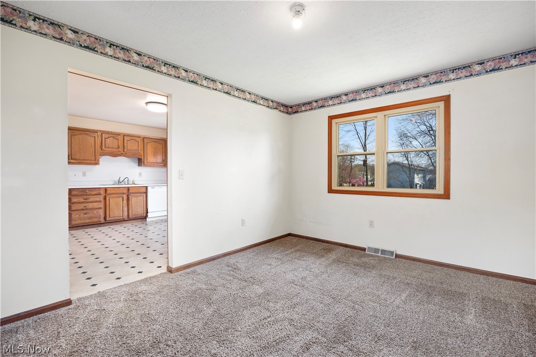 6931 Murray Ridge Road Elyria, OH 44035 - Photo 12 of 42 Gallery Image 12