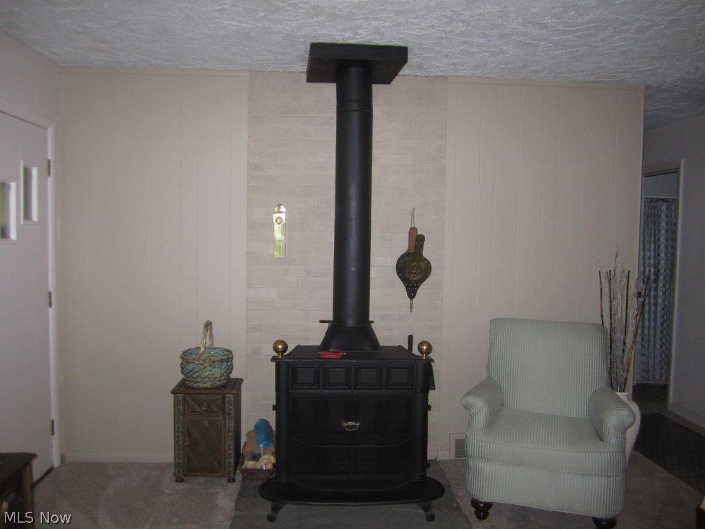 1105 Oak Tree Road Akron, OH 44320 - Photo 19 of 25