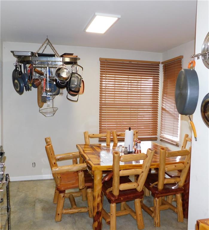 5932 Thompson Road Indianapolis, IN 46221 - Photo 11 of 29 Gallery Image 11