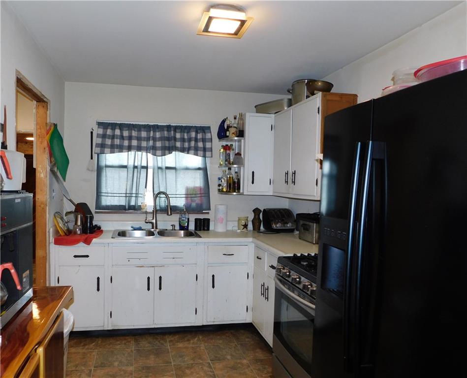 5932 Thompson Road Indianapolis, IN 46221 - Photo 14 of 29 Gallery Image 14