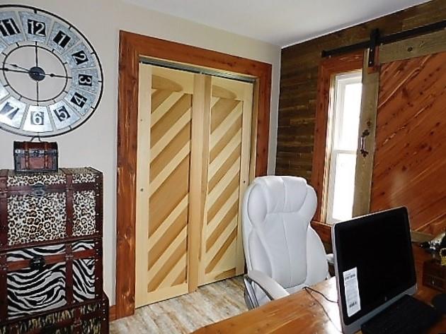 5932 Thompson Road Indianapolis, IN 46221 - Photo 21 of 29 Gallery Image 21