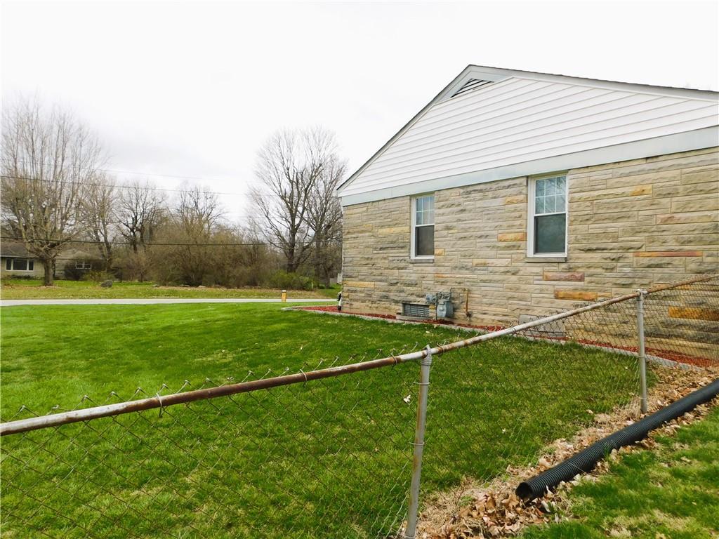 5932 Thompson Road Indianapolis, IN 46221 - Photo 5 of 29 Gallery Image 5