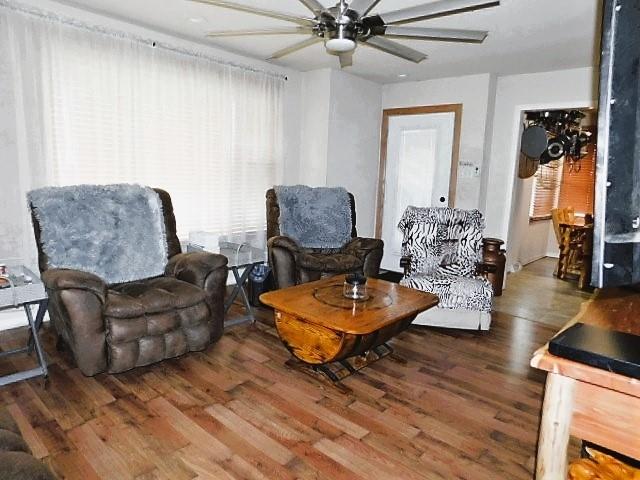 5932 Thompson Road Indianapolis, IN 46221 - Photo 8 of 29 Gallery Image 8