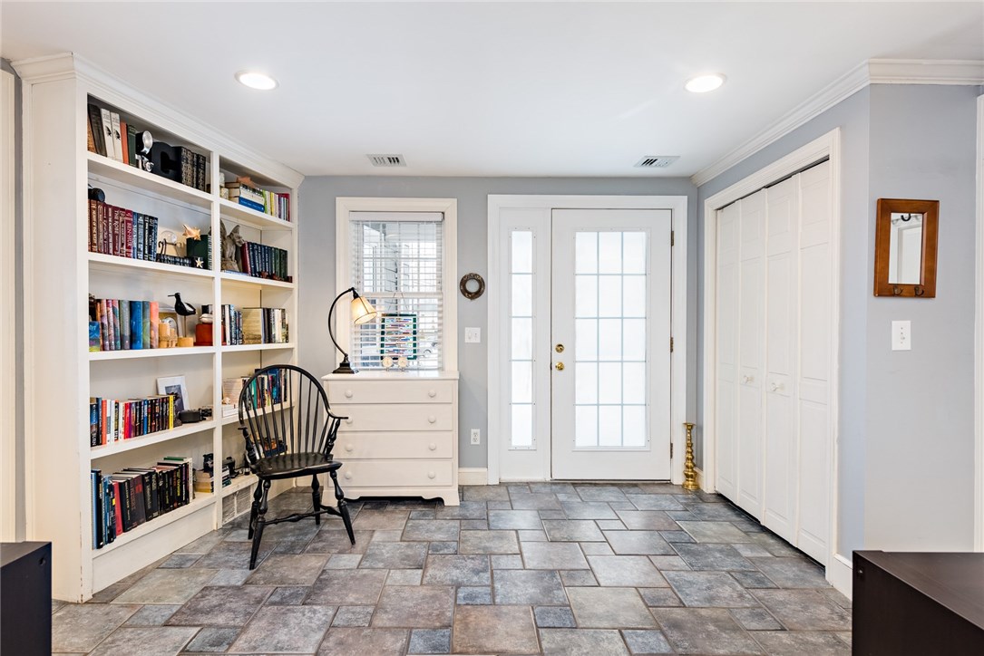 14 Harbour Road Barrington, RI 02806 - Photo 7 of 35 Mud Room with built ins
