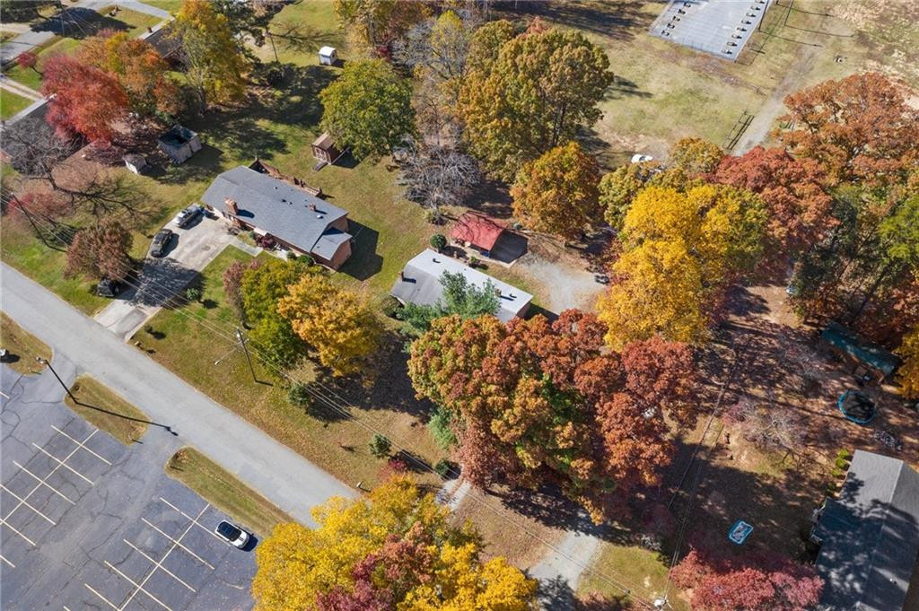 1326 Swann Road Burlington, NC 27217 - Photo 13 of 36 Gallery Image 13
