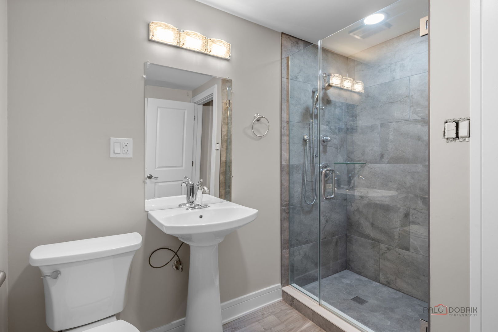 2913 West Sibley Street Park Ridge, IL 60068 - Photo 18 of 22