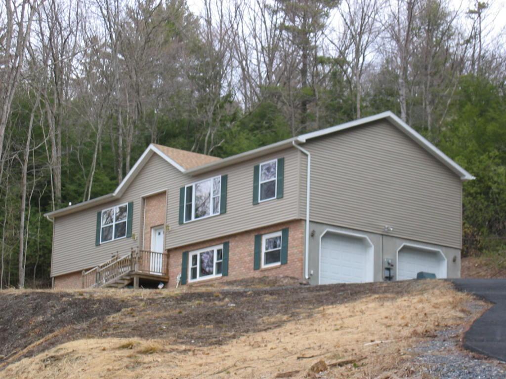 5 Lower Middle Creek Road Kunkletown, PA 18058 - Photo 1 of 13 5 Lower Middle Creek Road