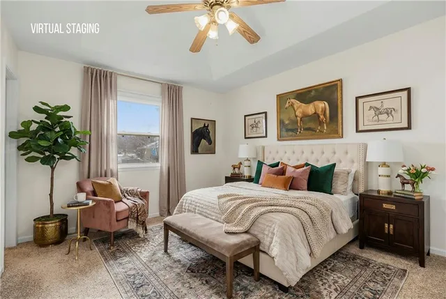 $270,000 | 321 Southeast Greystone Drive, Lee's Summit, MO 64063