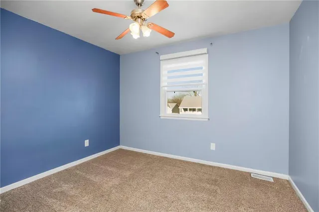 $270,000 | 321 Southeast Greystone Drive, Lee's Summit, MO 64063