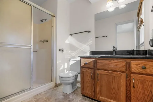 $270,000 | 321 Southeast Greystone Drive, Lee's Summit, MO 64063