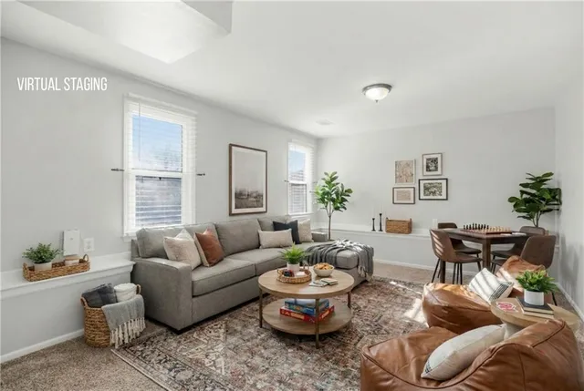 $270,000 | 321 Southeast Greystone Drive, Lee's Summit, MO 64063