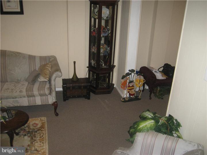 4539 Fernhill Road Philadelphia, PA 19144 - Photo 11 of 16