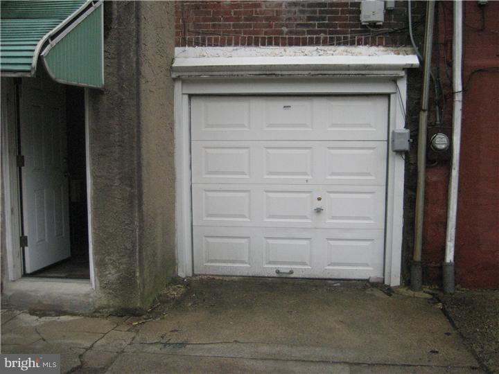 4539 Fernhill Road Philadelphia, PA 19144 - Photo 14 of 16