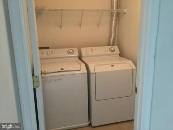 $3,600 | 13416 Midnight Blue Place, Centreville, VA 20120