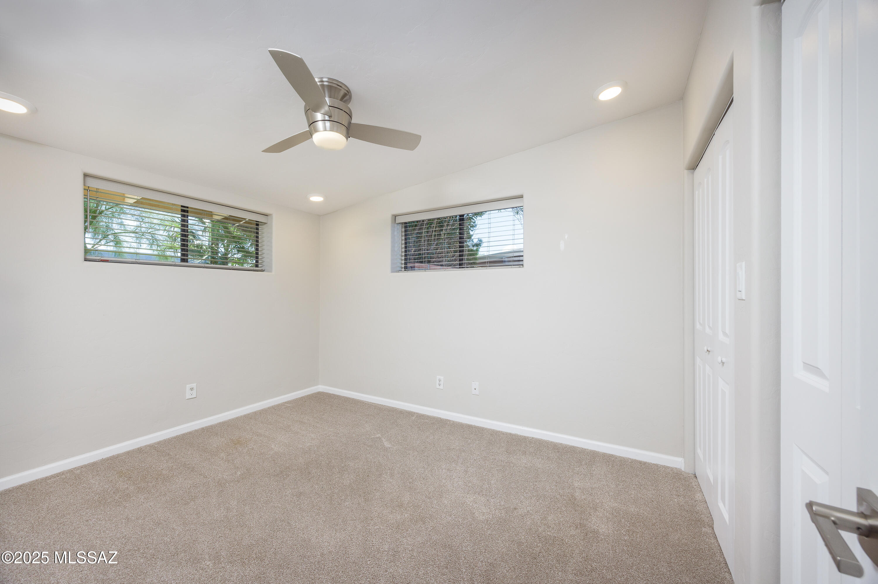 5642 East Spring Street Tucson, AZ 85712 - Photo 21 of 28
