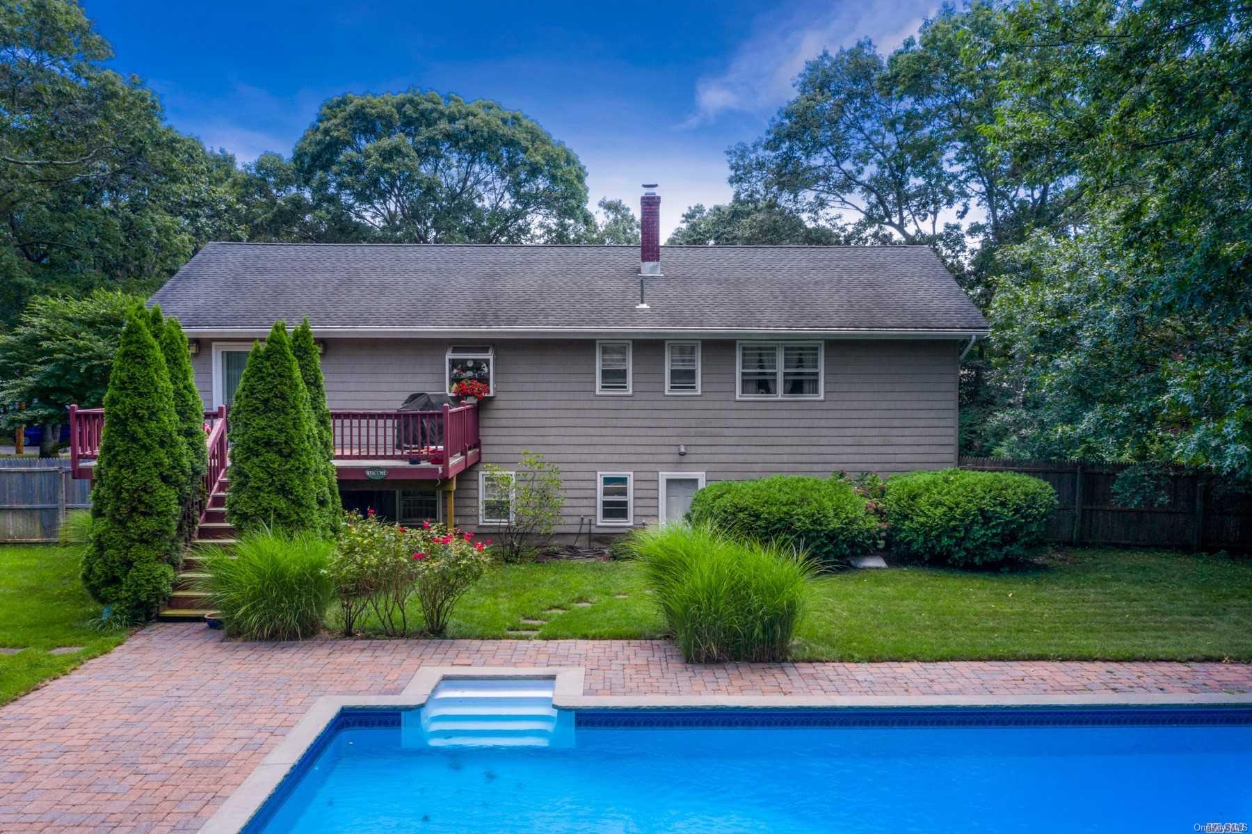 12 Sherwood Road Hampton Bays, NY 11946 - Photo 1 of 1 Gallery Image 1