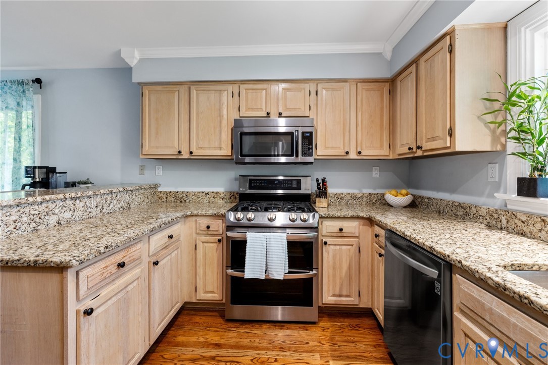 906 Ashbrook Landing Road Midlothian, VA 23114 - Photo 13 of 40