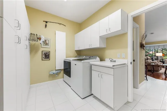 $850,000 | 1505 Northwest Buttonbush Circle, Palm City, FL 34990