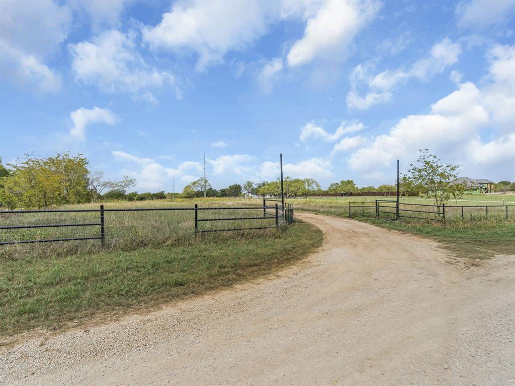 7281 Mesquite Ridge Sanger, TX 76266 - Photo 13 of 13 a view of a road