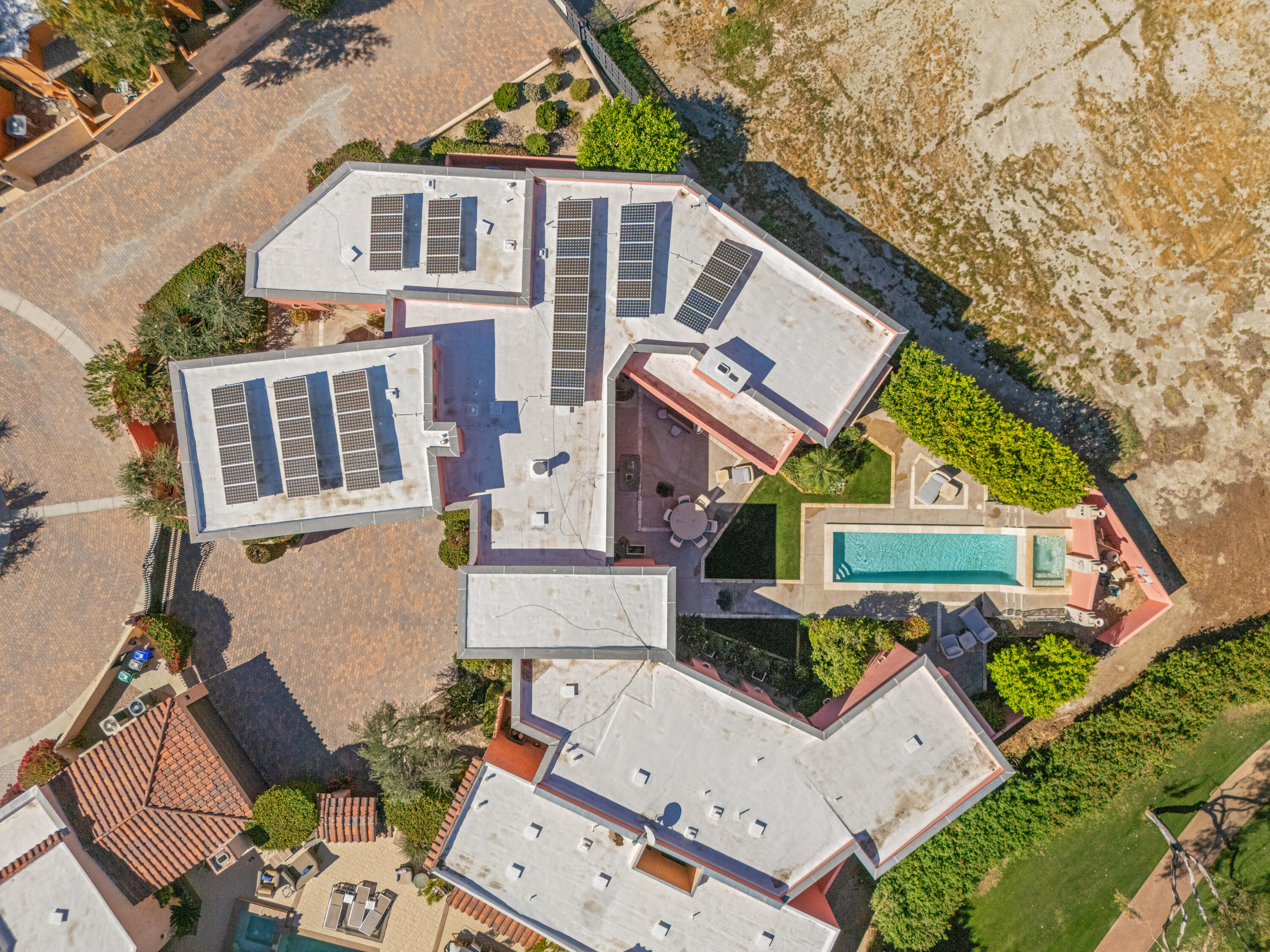18 Vía Condotti Rancho Mirage, CA 92270 - Photo 2 of 79 9-print-DJI_20260227104111_0468_D
