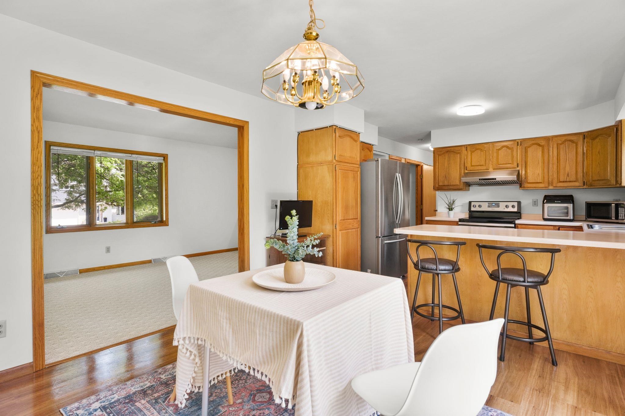 2928 Maple Run Drive Madison, WI 53719 - Photo 11 of 44