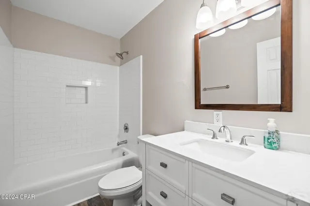 $260,000 | 2100 West Beach Drive, Unit P202, Panama City, FL 32401