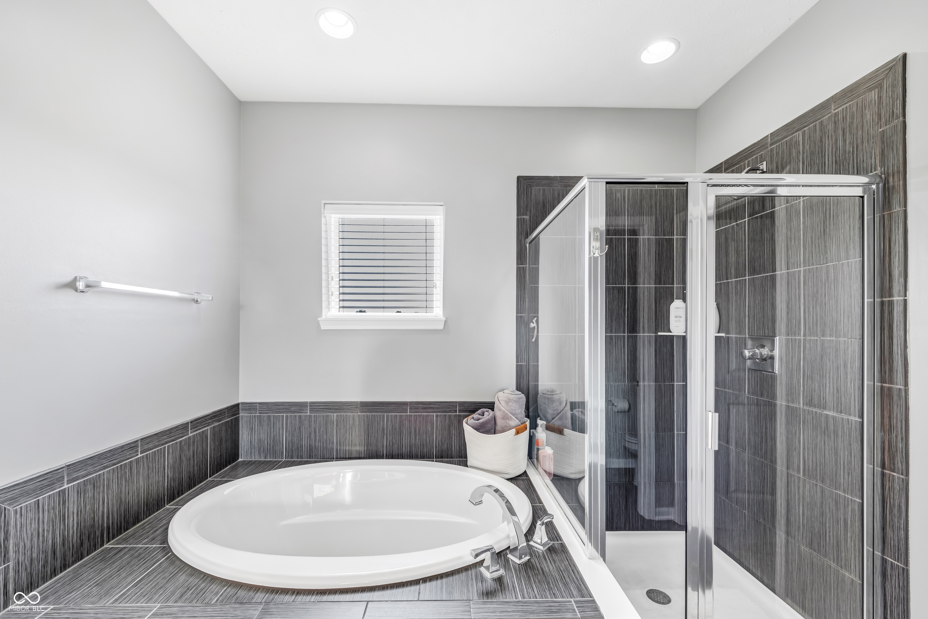 12999 Pennington Road Fishers, IN 46037 - Photo 15 of 25