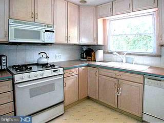 116 Pocasset Road Philadelphia, PA 19115 - Photo 4 of 6
