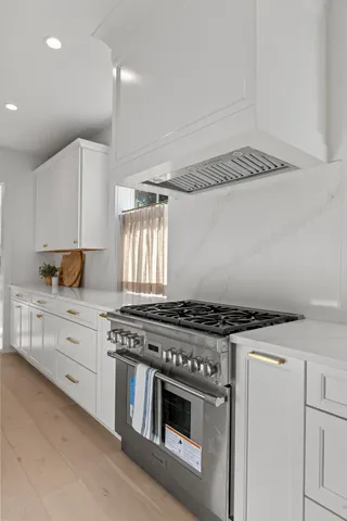 $3,674,850 | 931 Kincade Drive, Mount Pleasant, SC 29464