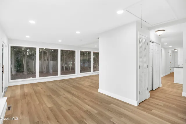 $399,000 | 1 Alva Drive, Colonie, NY 12110