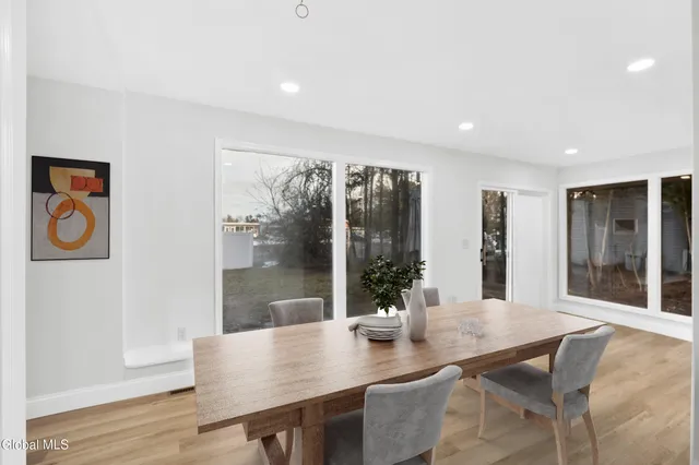 $399,000 | 1 Alva Drive, Colonie, NY 12110