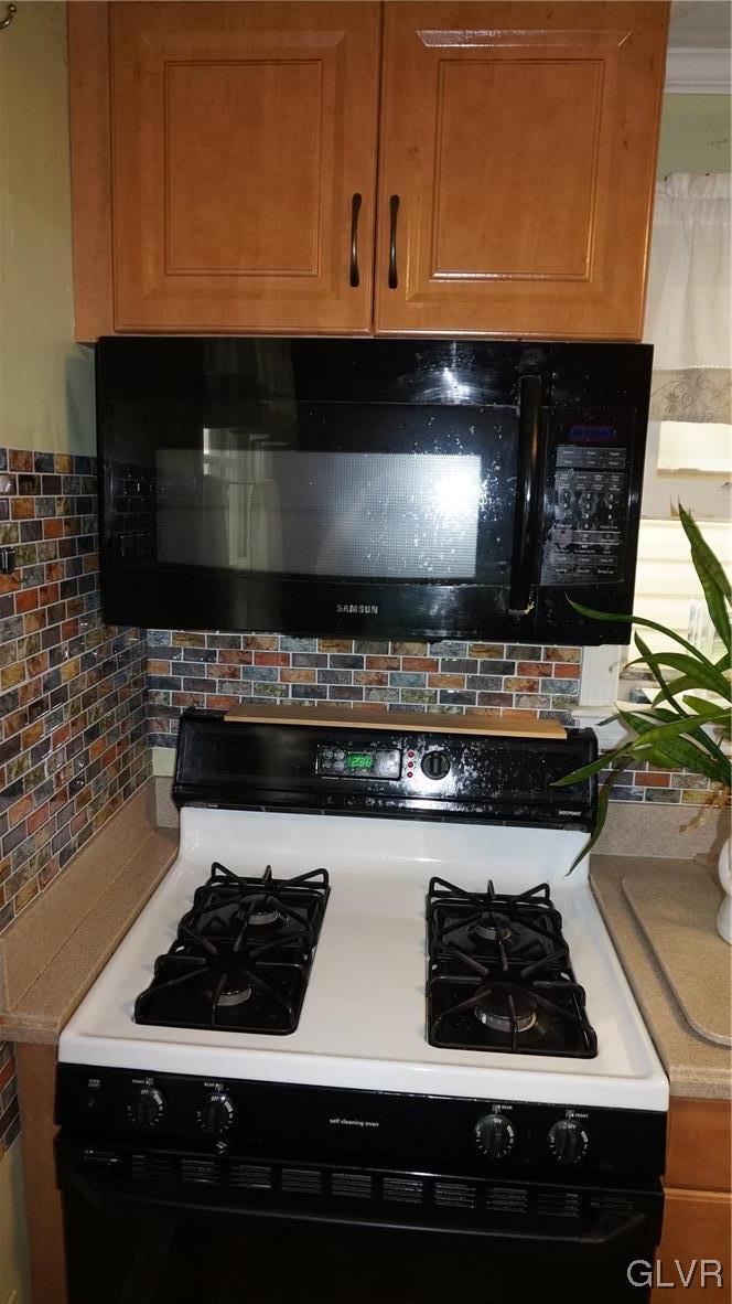 968 Juniper Road Hellertown, PA 18055 - Photo 10 of 33 Gallery Image 10