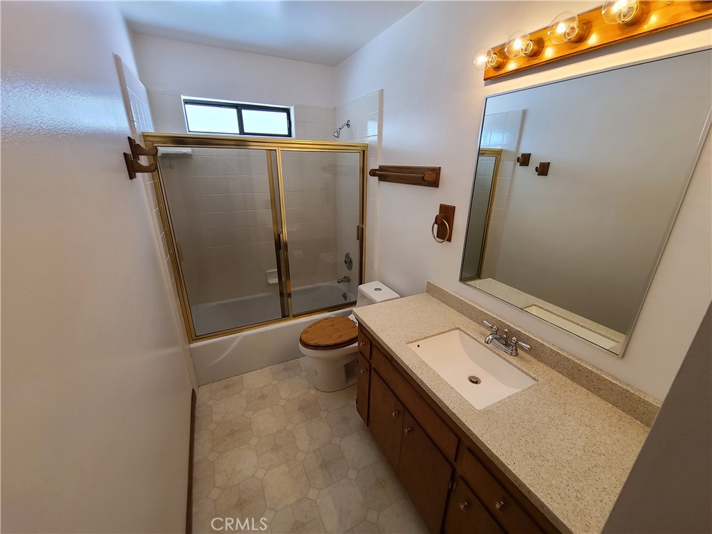 13881 Jicarilla Road Apple Valley, CA 92307 - Photo 9 of 30