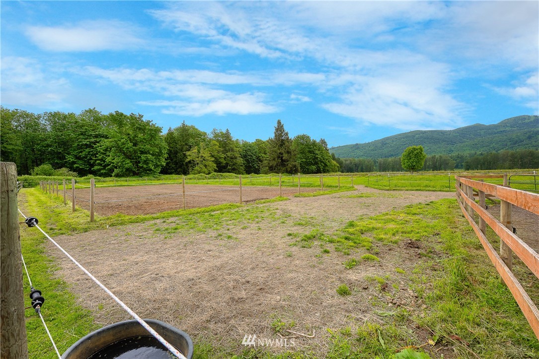 4165 Deming Road Everson, WA 98247 - Photo 27 of 31 a view of a yard with an outdoor seating