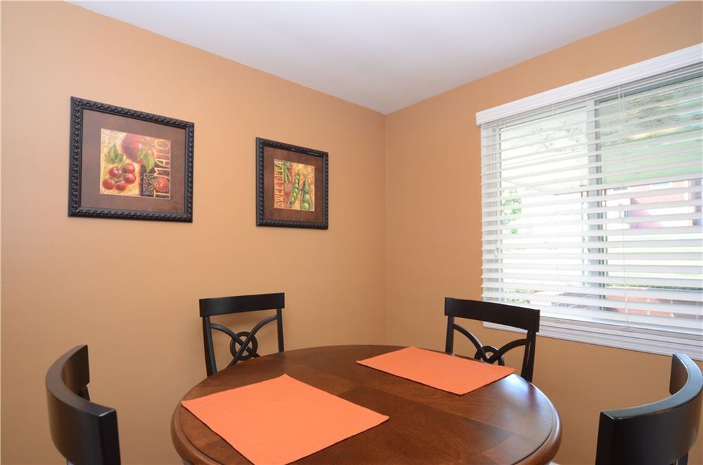 180 William Circle McKees Rocks, PA 15136 - Photo 5 of 25 Gallery Image 5