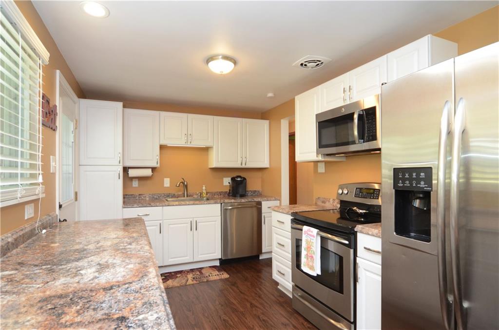 180 William Circle McKees Rocks, PA 15136 - Photo 10 of 25 Gallery Image 10