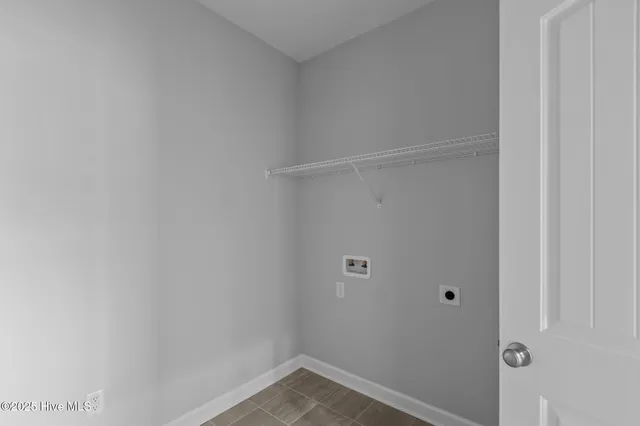 $399,900 | 1016 Appaloosa Trail, Greenville, NC 27858