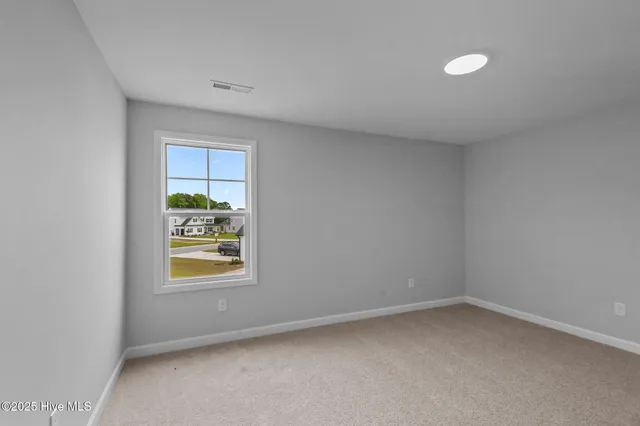 $399,900 | 1016 Appaloosa Trail, Greenville, NC 27858