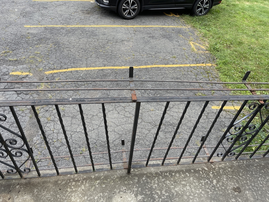 79 Newton Street, Unit 79 Somerville, MA 02143 - Photo 21 of 24 a view of a garage