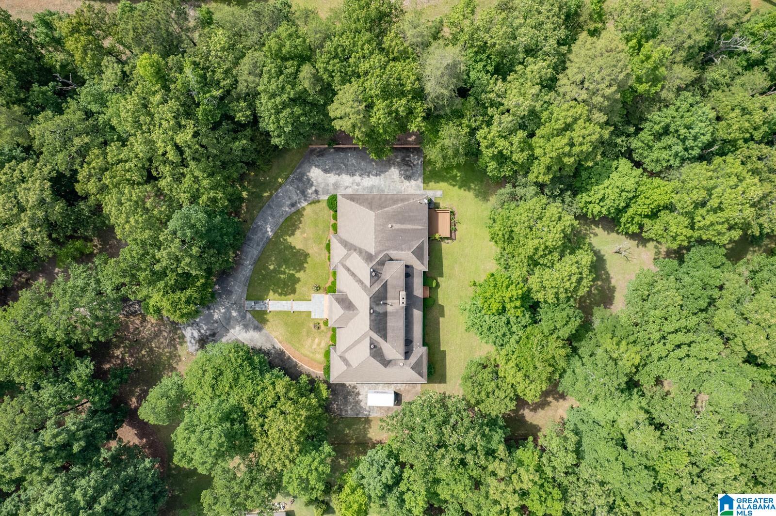 290 Valley View Road Pelham, AL 35124 - Photo 6 of 50