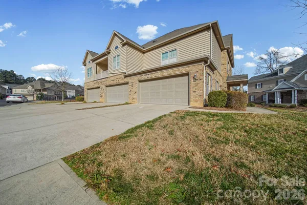 $315,000 | 15420 Barossa Valley Street, Charlotte, NC 28277